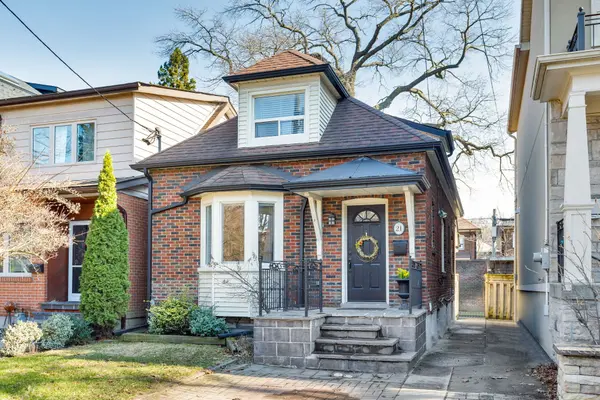 21 Harshaw AVE,  Toronto W02,  ON M6S 1X9