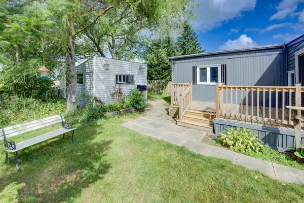 25 Grand Vista CRES, Wellington North, ON N0G 2L0