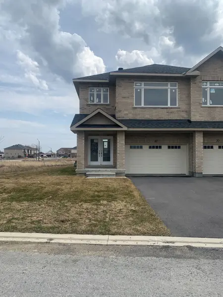 32 Wylie WAY, Carleton Place, ON K7C 0C4