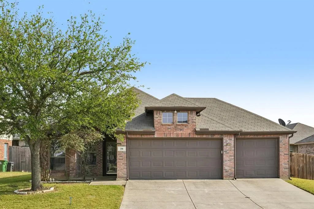 36 Heron Drive, Sanger, TX 76266