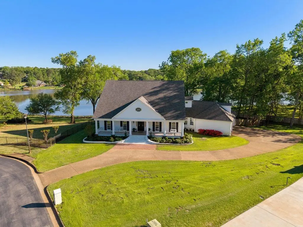 320 Hines Crossing, Bullard, TX 75757