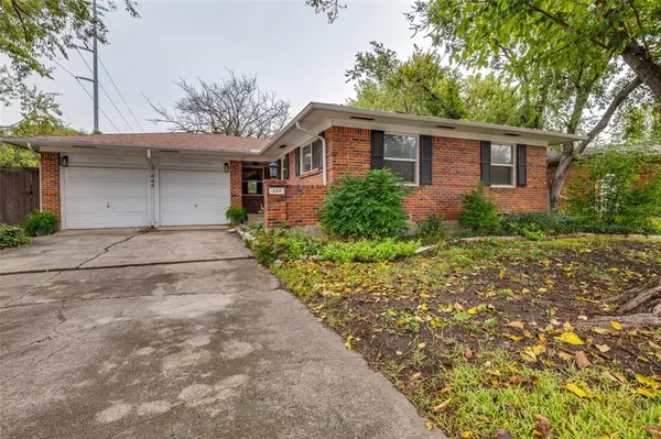 444 Jolee Street, Richardson, TX 75080
