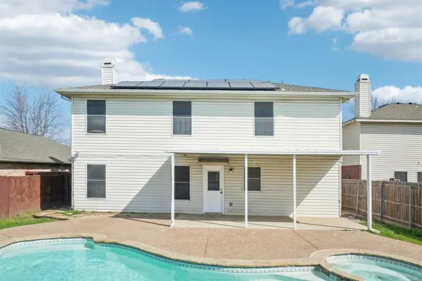 2304 Red Oak Drive, Little Elm, TX 75068