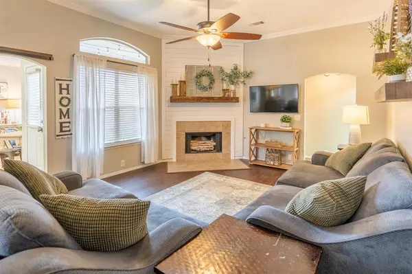 305 Sandy Lane, Royse City, TX 75189