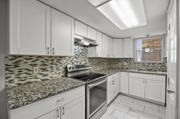 3022 Eastpark Drive, Garland, TX 75044