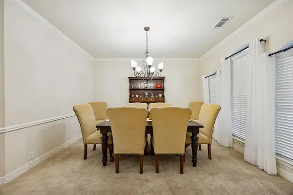 208 Stanford Court, Heath, TX 75032