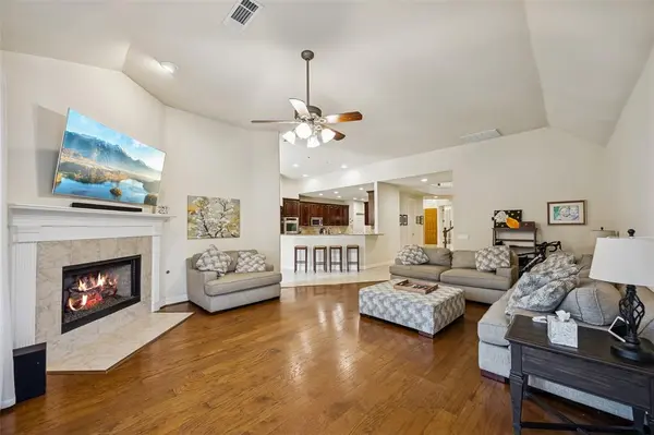 208 Stanford Court, Heath, TX 75032