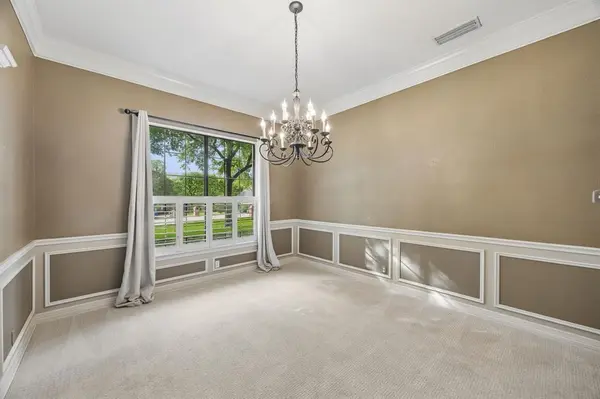 7704 Emerson Lane, Flower Mound, TX 75022