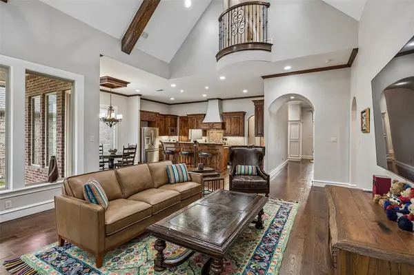 5061 Copperglen Circle, Colleyville, TX 76034