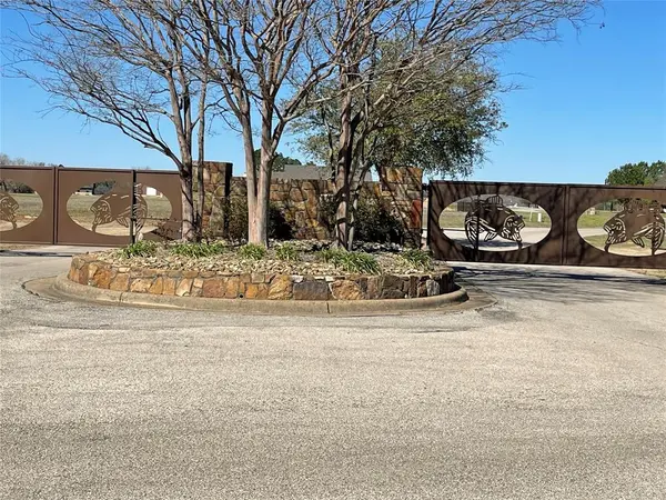 5455 Saddle Ridge Court, Athens, TX 75752