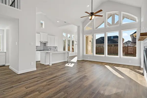 124 Spanish Bluebell Drive, Wylie, TX 75098