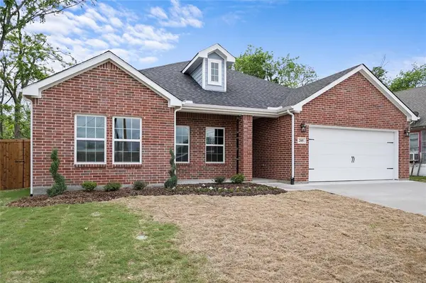 205 W 11th Street, Bonham, TX 75418