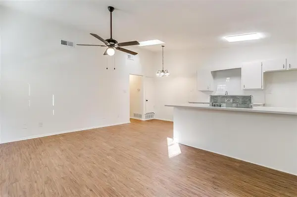 1824 Fairmount Avenue #1824, Fort Worth, TX 76110