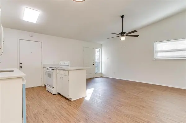 1824 Fairmount Avenue #1824, Fort Worth, TX 76110