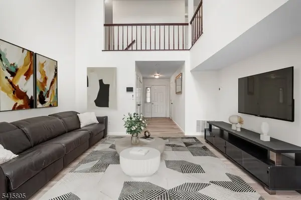 81 Stanwick Ct, Franklin Twp., NJ 08873