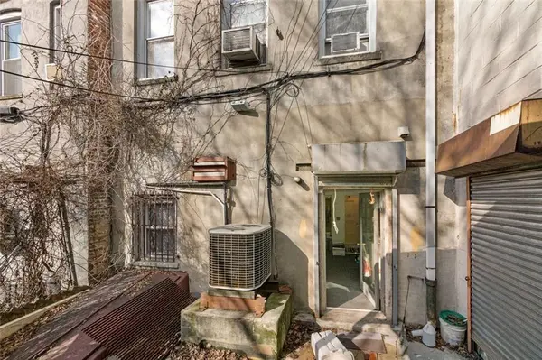 125-16 Jamaica AVE, Richmond Hill, NY 11418