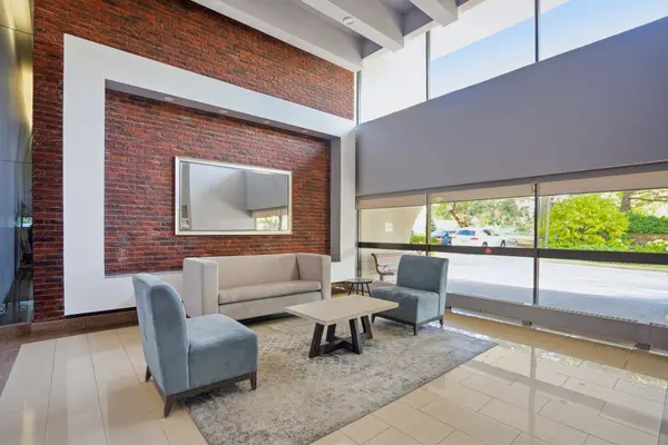 260 Seneca Hill DR #702, Toronto C15, ON M2J 4S6