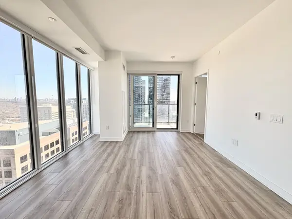 634 Church ST #2805, Toronto C08, ON M4Y 2G3