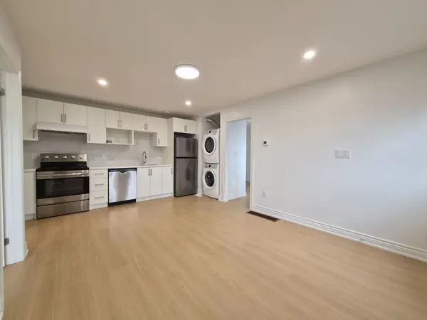 5 Rocking Horse ST #Coach House, Markham, ON L6B 1L6