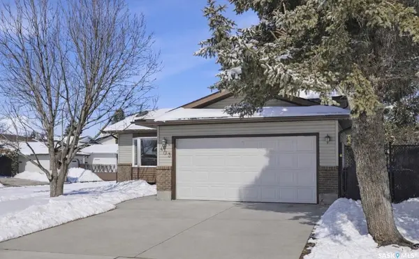 403 Bronson CRESCENT, Saskatoon, SK S7J 5E2