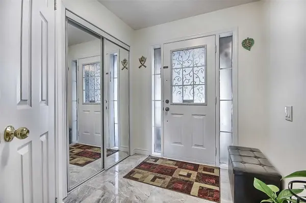 35H View Green CRES ## UPPER, Toronto W10, ON M9W 7E1