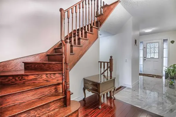 35H View Green CRES ## UPPER, Toronto W10, ON M9W 7E1