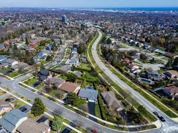 1233 Havendale BLVD, Burlington, ON L7P 3S1