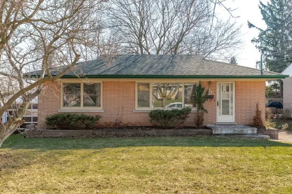 38 Dumbarton ST, Guelph, ON N1E 3T3