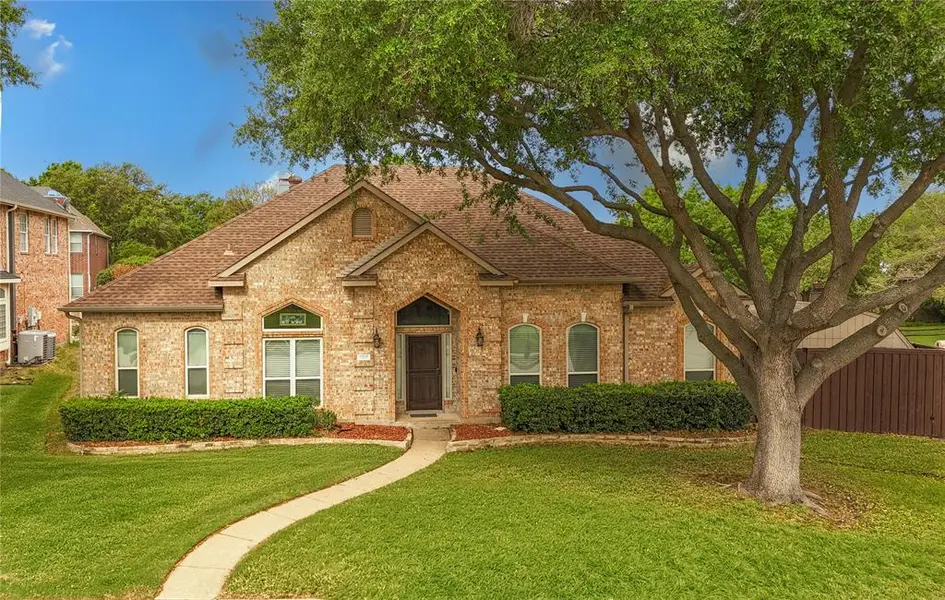 7517 Silver Lake Drive, Rowlett, TX 75089