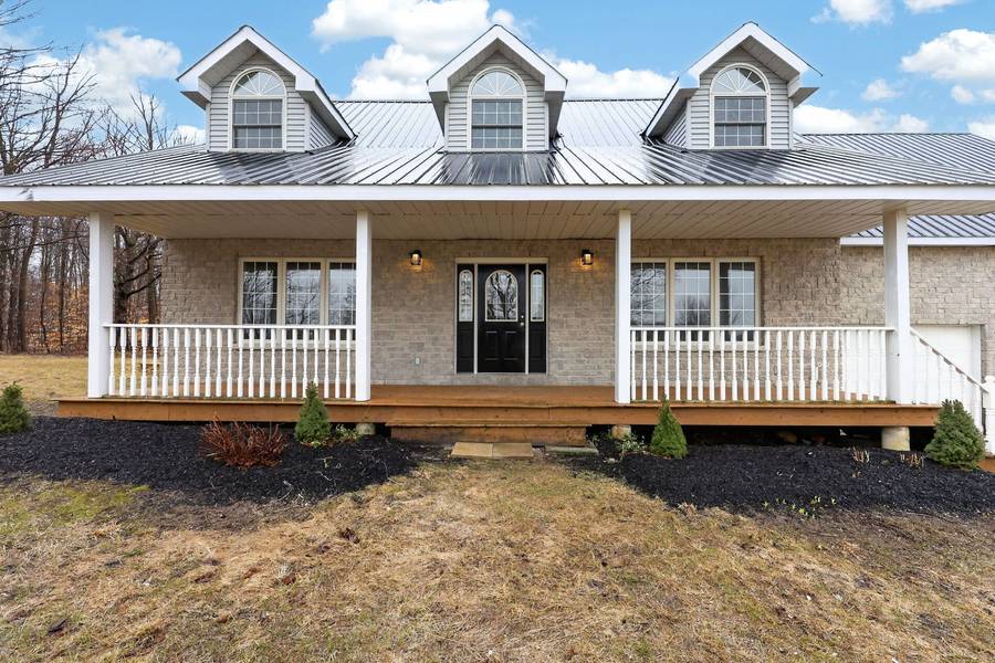 6435 12/13 Stayner Side Road, Clearview, ON L0M 1N0