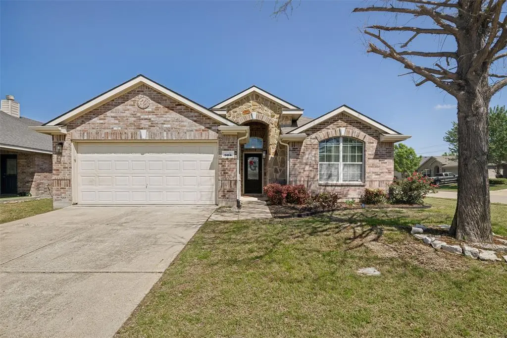 908 Johnson City Avenue, Forney, TX 75126