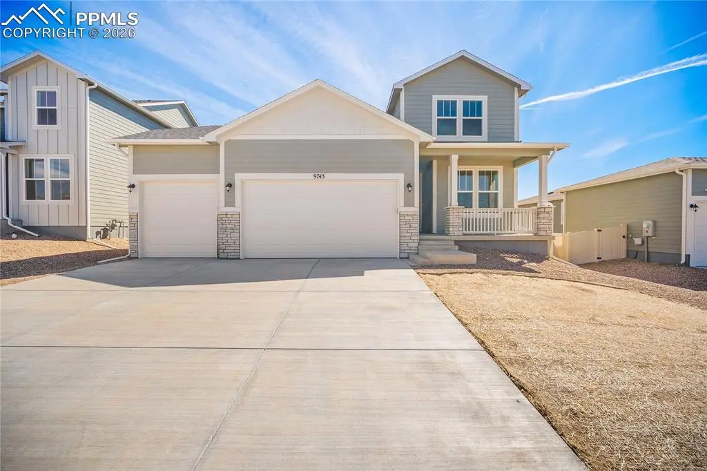 9743 Blaurock DR, Fountain, CO 80817