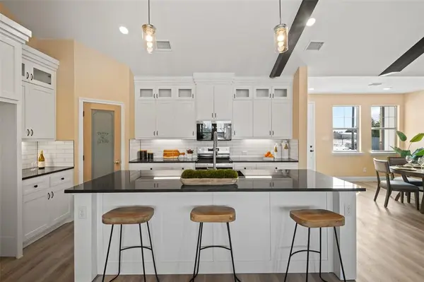 2448 Private Road 1169 Road, Farmersville, TX 75442