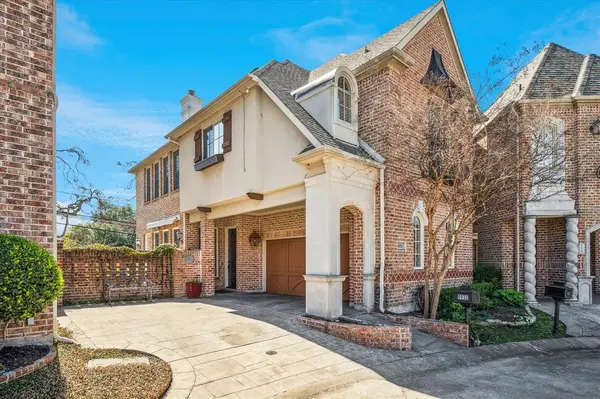 5932 Preston Gate Court, Dallas, TX 75230