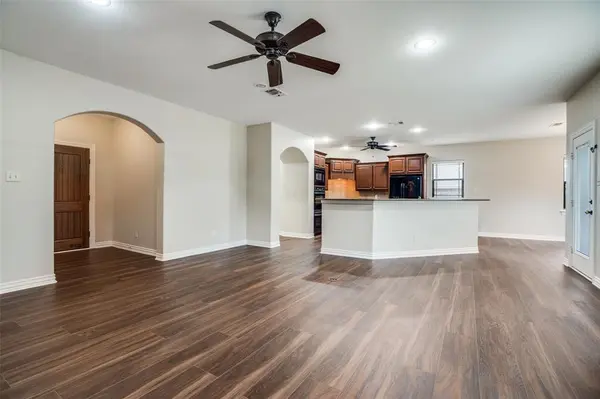 809 Longridge Drive, Denton, TX 76205