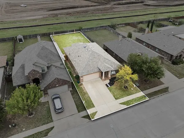 1260 Woodbine Cliff Drive, Fort Worth, TX 76179