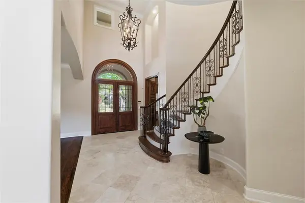 5825 Dove Creek Lane, Plano, TX 75093