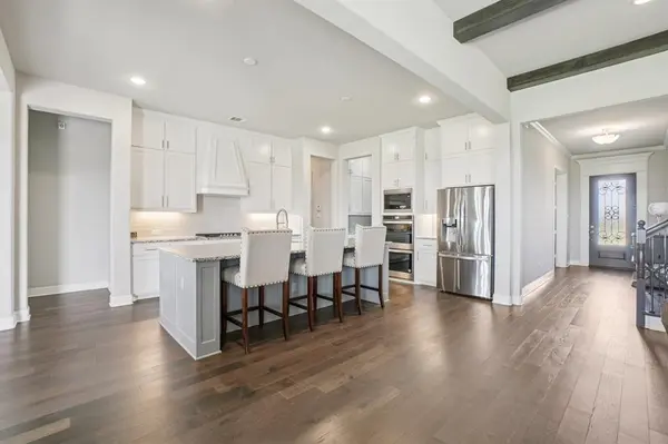 8230 Palmer Lane, Waxahachie, TX 75167