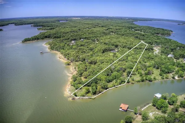 7375 Open Water Point, Quinlan, TX 75474
