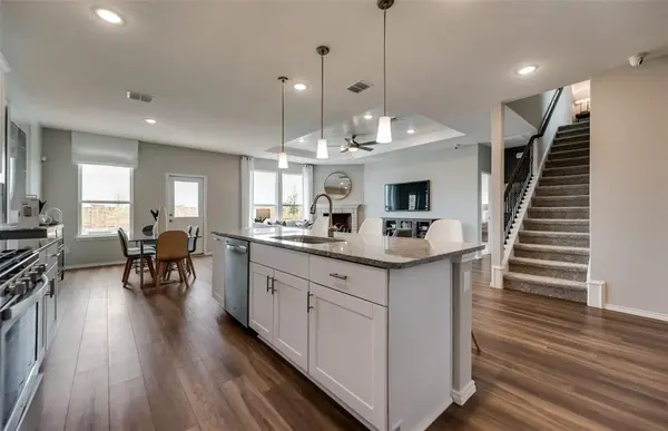 816 Shire Avenue, Haslet, TX 76052