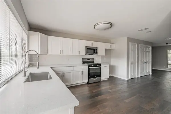 6422 Faircove Circle, Garland, TX 75043