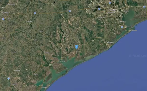 261 River Tree Drive, Bay City, TX 77419