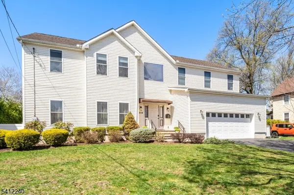 238 Park Ave, Teaneck Twp., NJ 07666