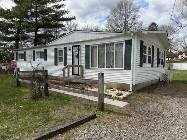 12 Dennis Ave, High Bridge Boro, NJ 08829