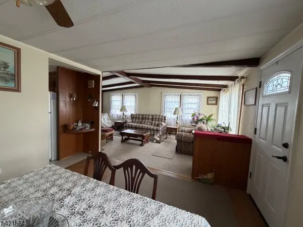 12 Dennis Ave, High Bridge Boro, NJ 08829