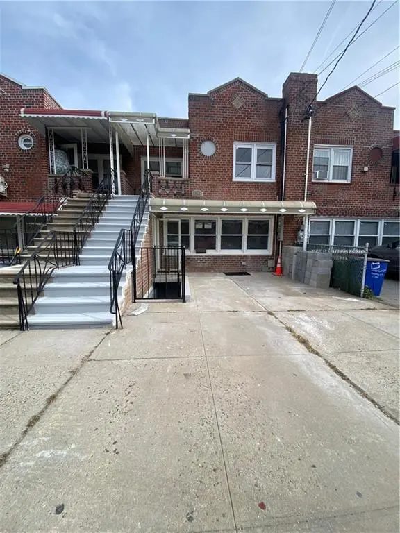 1241 East 85th ST, Brooklyn, NY 11236