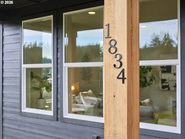 1834 Rose Valley RD, Kelso, WA 98626