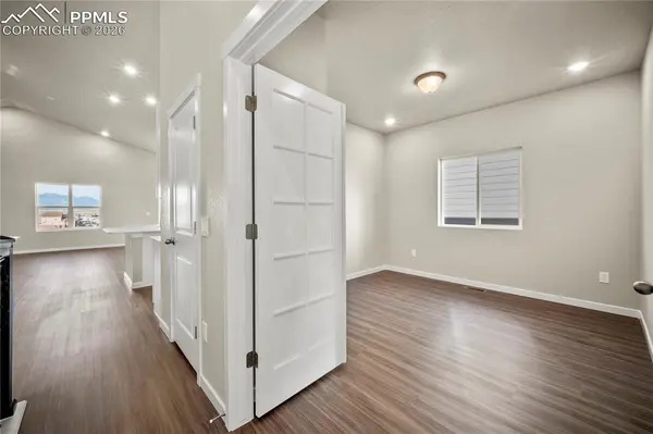 598 Old Grotto DR, Monument, CO 80132