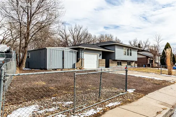 427 Quebec ST, Colorado Springs, CO 80911