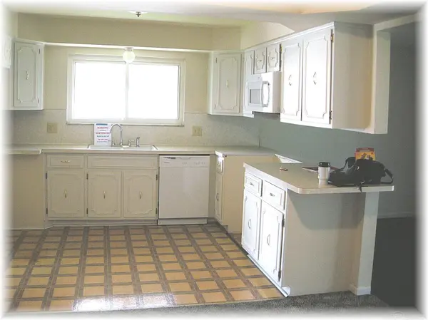 14311 Talbot ST, Warren, MI 48088